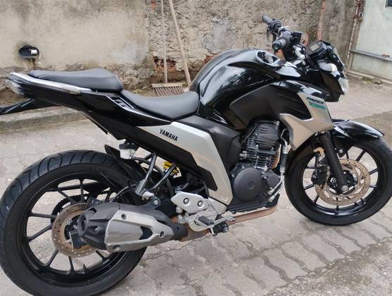 YAMAHA FZ25 FAZER ABS 